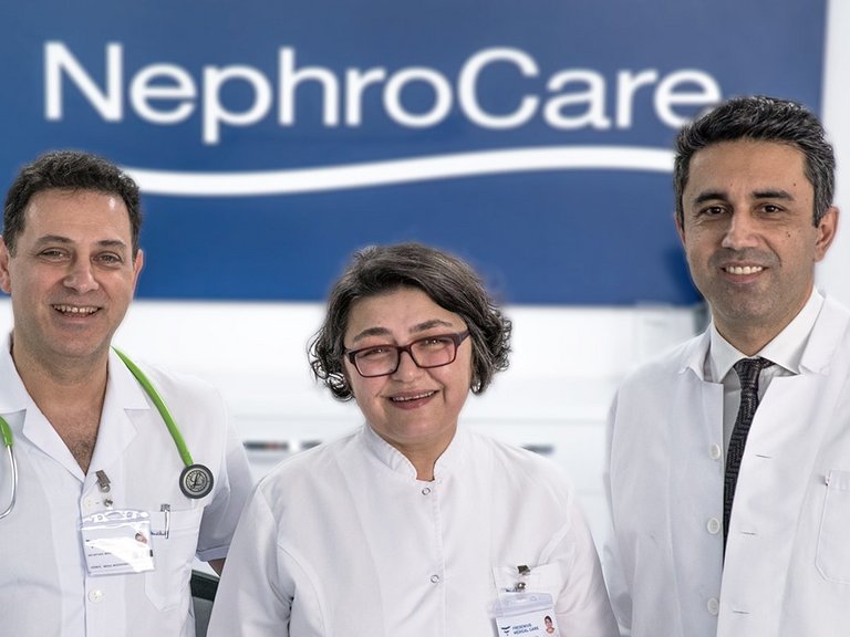 [Translate to Romania:] The NephroCare team 