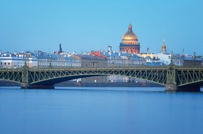 Podul din St. Petersburg