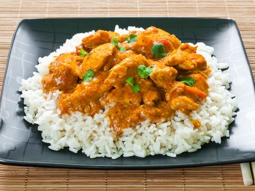 Carne de pui tocată cu curry